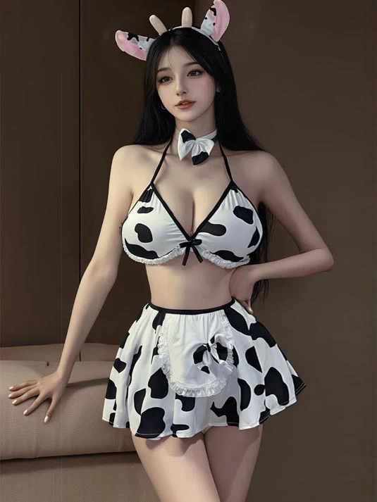 cow-cosplay-bikini-dress-1 cute cow cosplay costumes