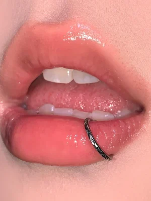 Lip-Piercing-Jewellery-3D-Bulge-Circular-Barbell-1 body piercing jewellery