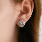 camellia-earring-golden-sliver-colors sliver earrings