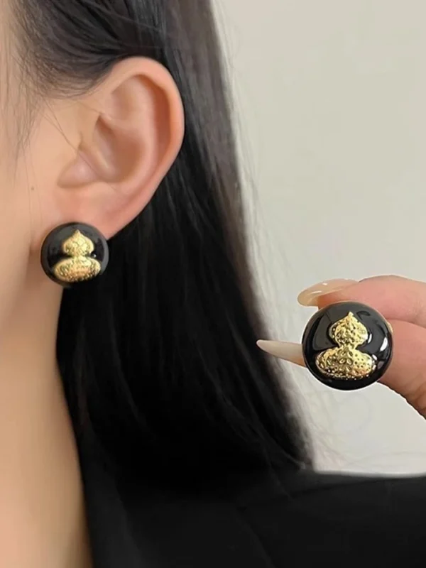 ear-piercing-jewelry-chinese-gourd-ear-studs-2 gold earrings