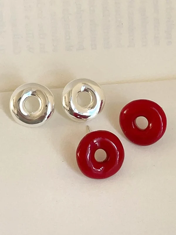 ear-piercing-jewelry-cute-circle-leaf-ear-studs-4 ear jewellery