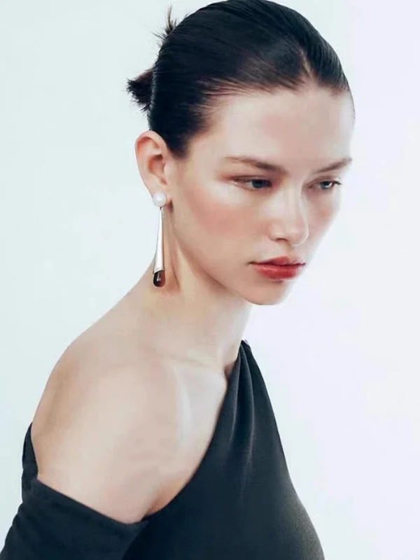 ear-piercing-jewelry-drop-agate-ear-studs-2 sliver earrings