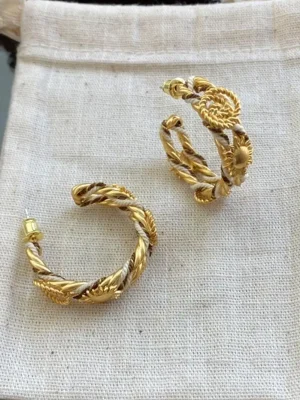 gold earrings