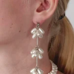 ear-piercing-jewelry-pearl-flowers-earrings-1 pearl earrings