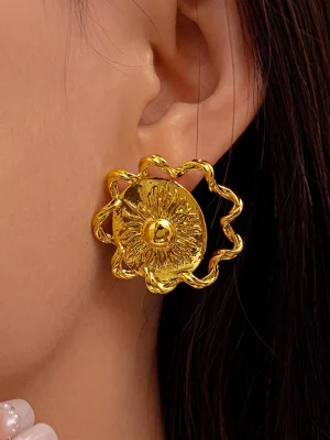 ear-piercing-jewelry-rising-sun-ear-studs-1 gold earrings