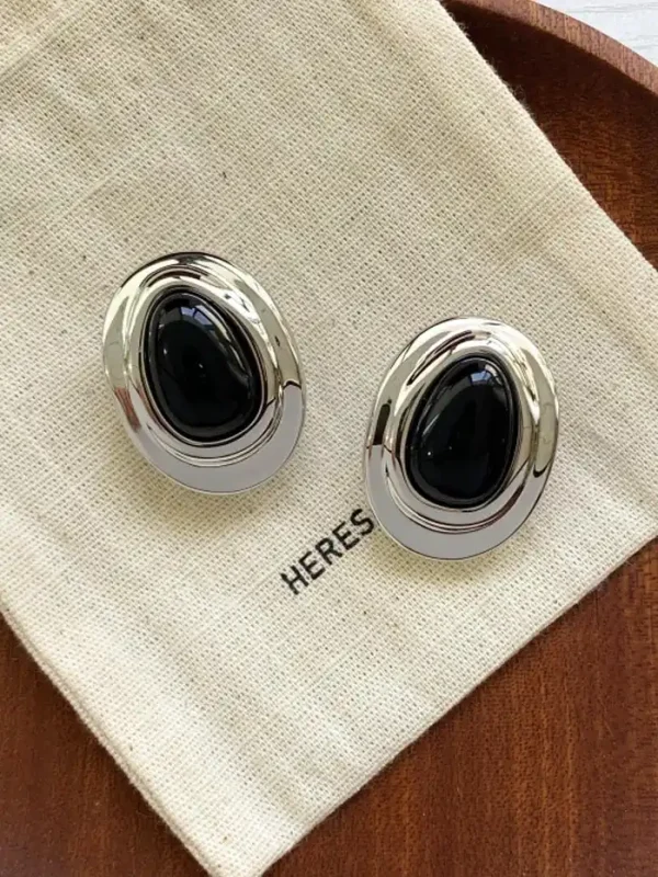 ear-piercing-jewelry-sliver-obsidian-ear-studs-3 vintage earrings