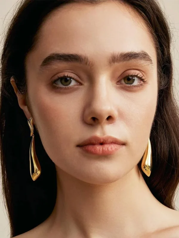 esarrings-fashion-long-line-shape-3 gold ear studs