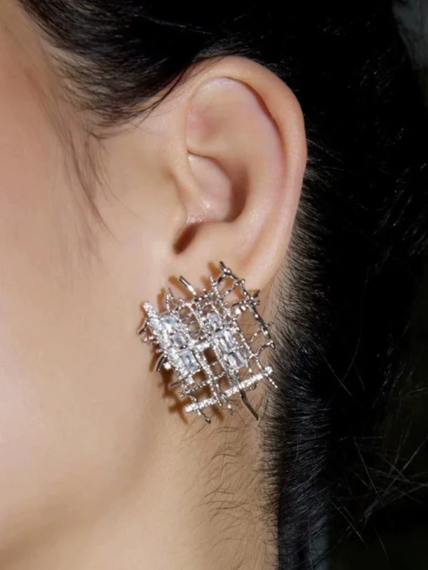 gold-diamond-earrings-braided-zircon-2 diamond ear studs
