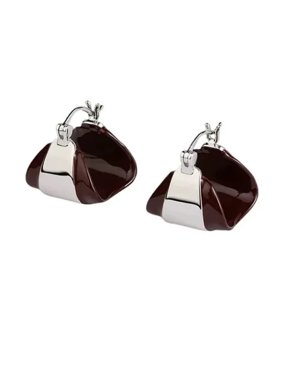 vintage-earrings-triangle-hoop-design-4 vintage earrings