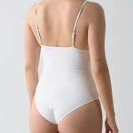 women-shapewear-lace-v-neck-bodysuit-2 seamless shapewear