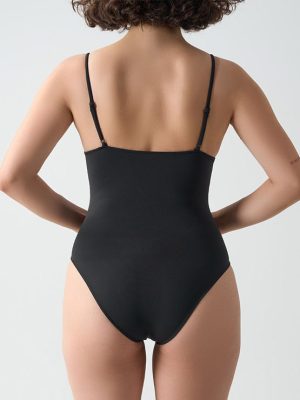 seamless shapewear