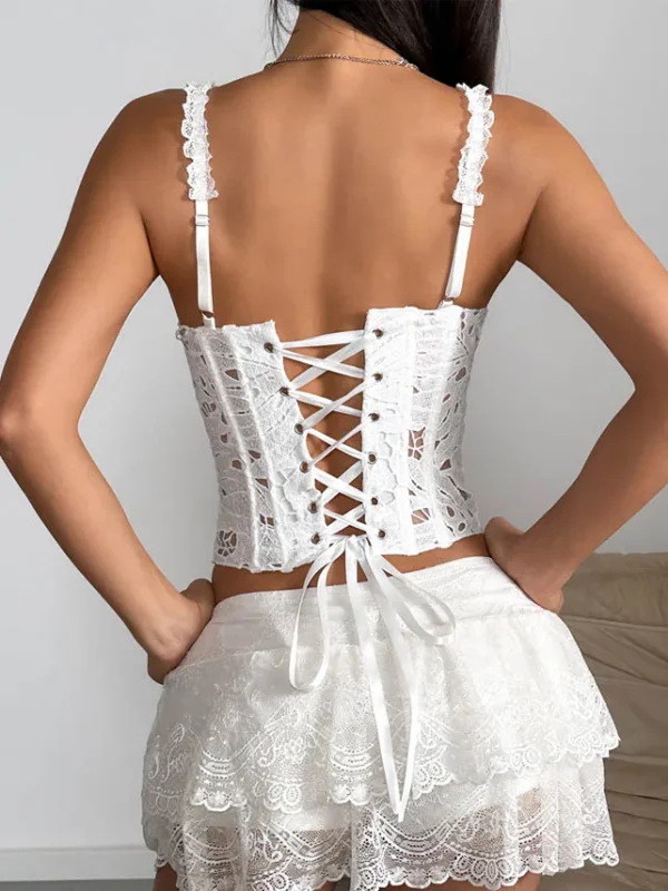 white-hollow-corset-top-5 club outfit