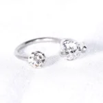 body-jeweller-heart-shaped-lip-piercing-rings-3 Sparkling diamond heart lip rings piercing | Bubbleoo