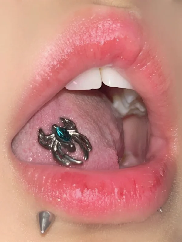 body-jewellery-spider-tongue-stud-2 Body Jewellery Spider Tongue Stud L121